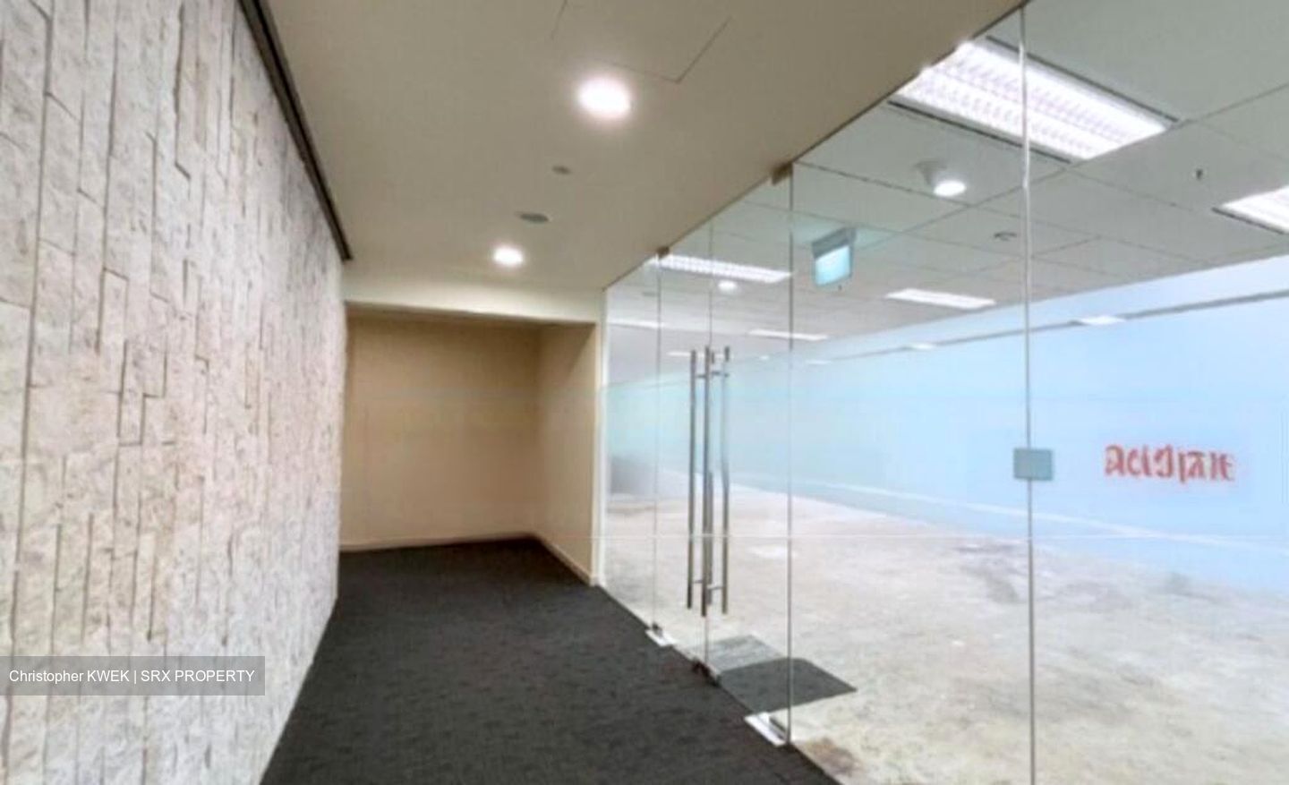 United Square (D11), Office #469334881